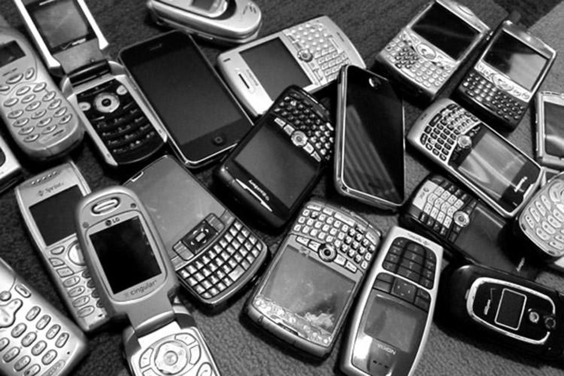2015-09-cell-phones