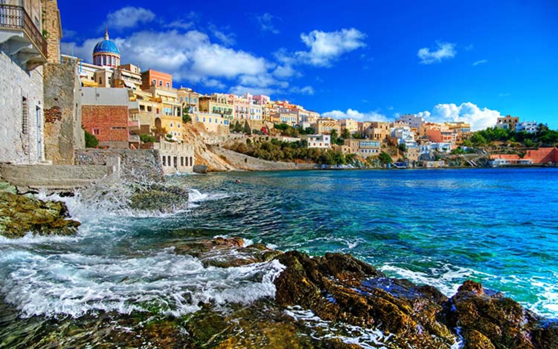 2015-09-cliff-side-city