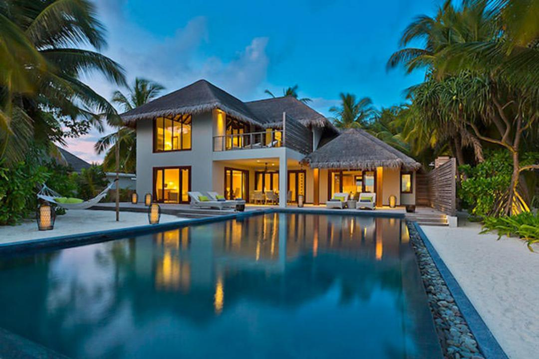 2015-09-dusit_thani_maldives-1