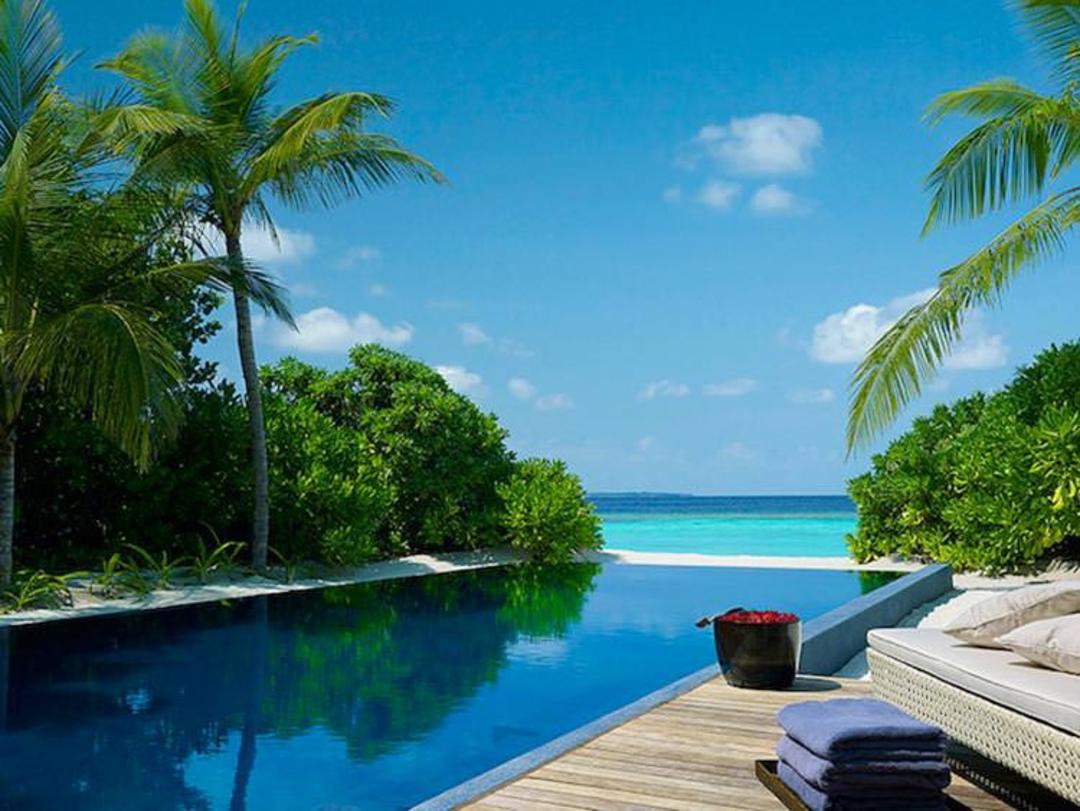 2015-09-dusit_thani_maldives-29