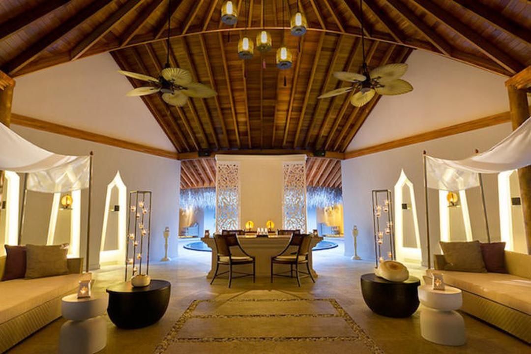 2015-09-dusit_thani_maldives-7