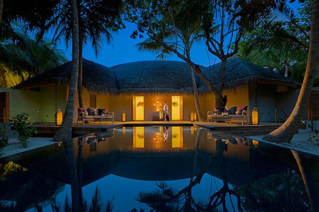 2015-09-dusit_thani_maldives-9