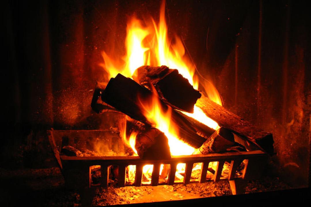 2015-09-fireplace-by-krazy79