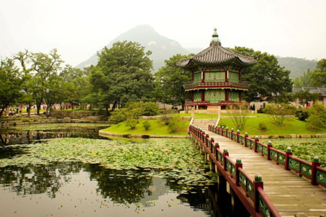 2015-09-gyeongbokgung-palace-seoul
