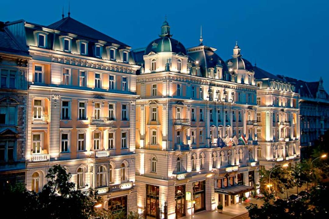 2015-09-hotel-in-budapest