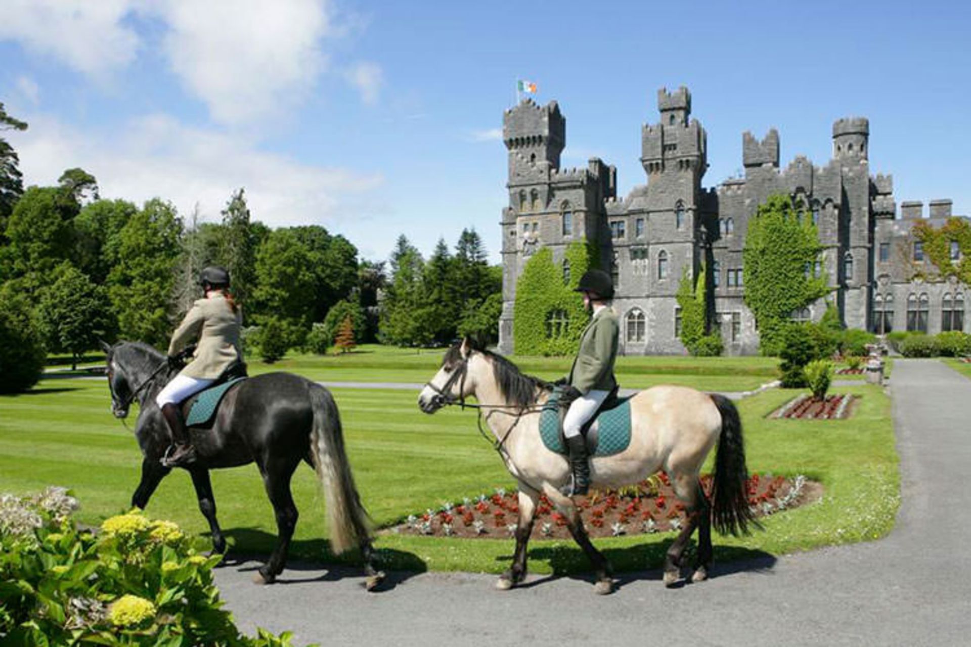 2015-09-medieval-castle11