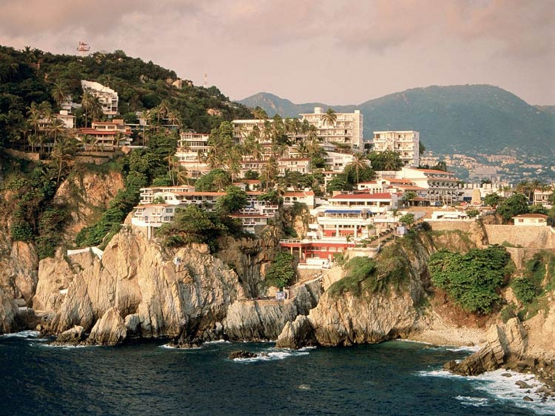 2015-09-mexico_cliff