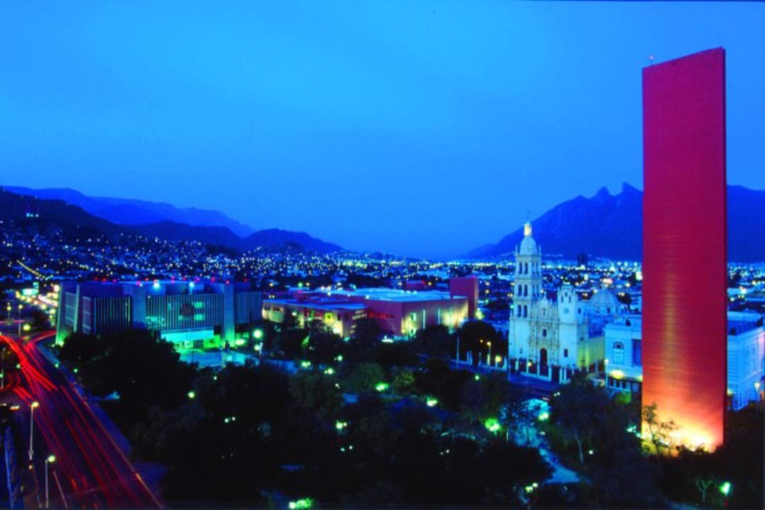2015-09-monterreycity_wcdestination