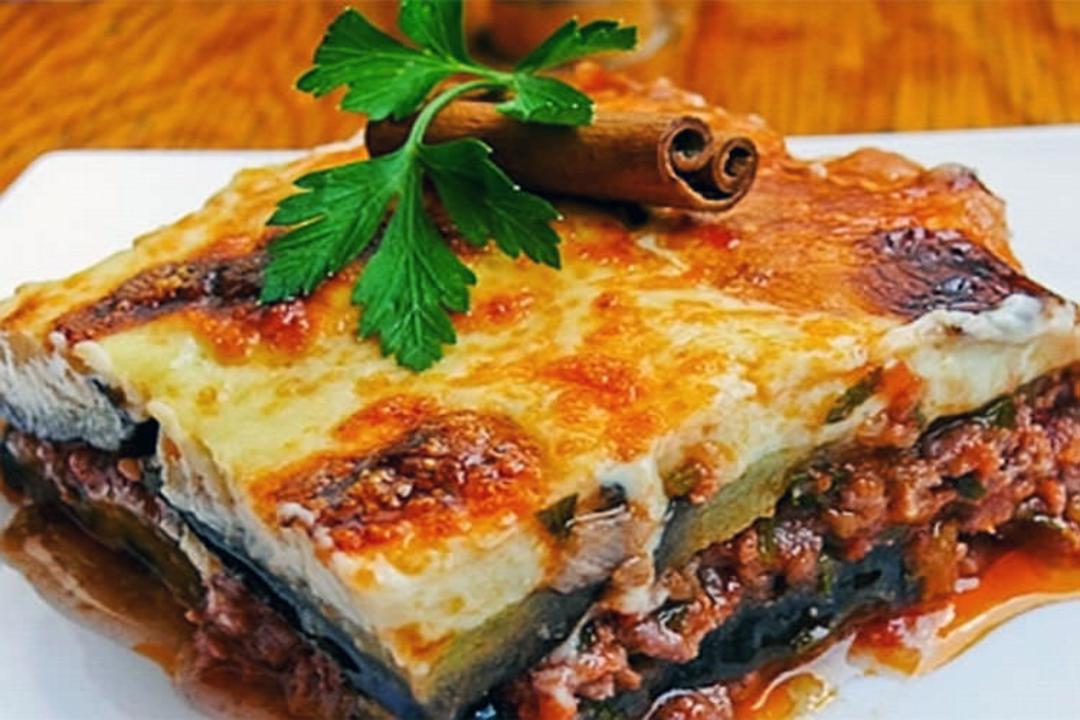 موساکا، غذای ملی یونان