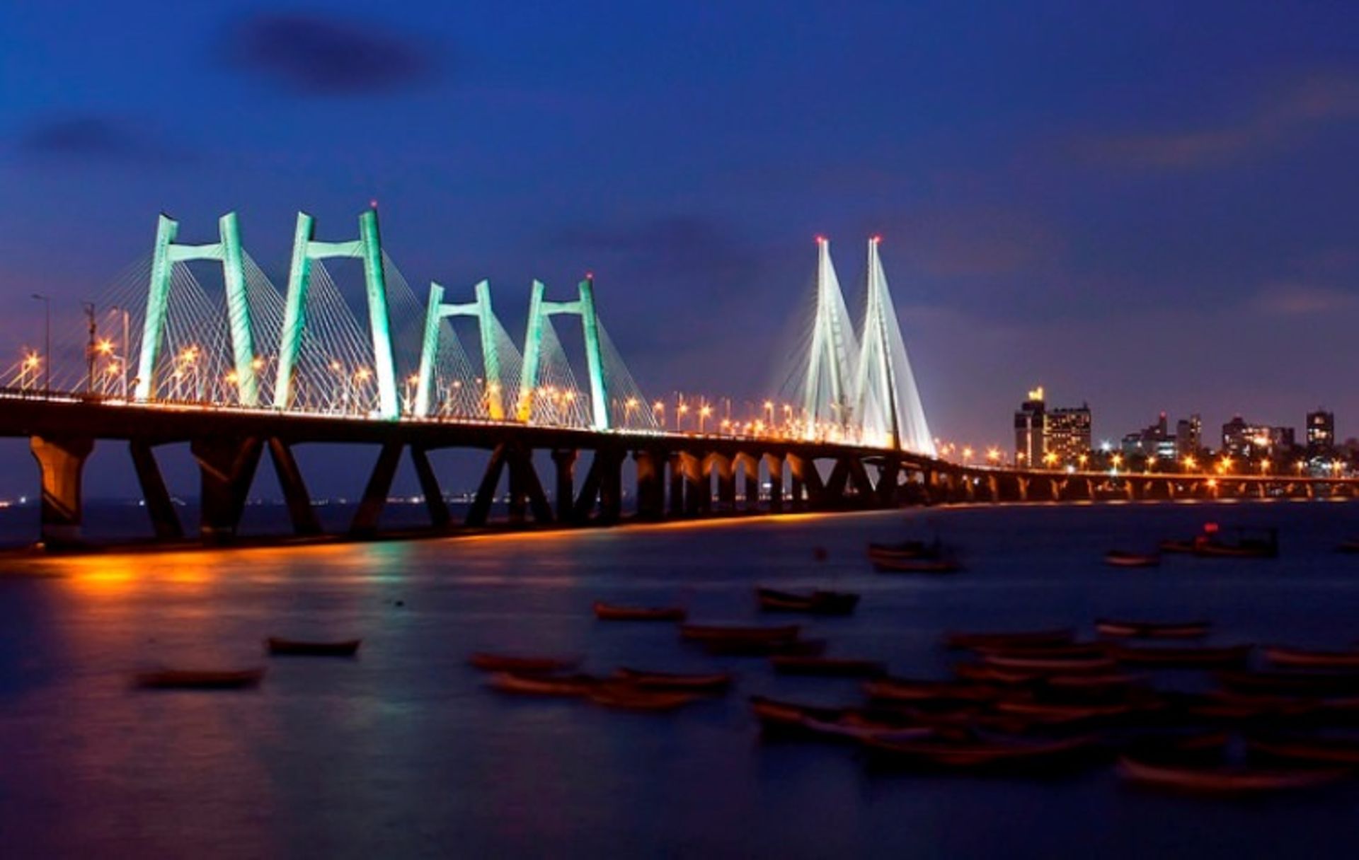 2015-09-mumbai_india_bridge