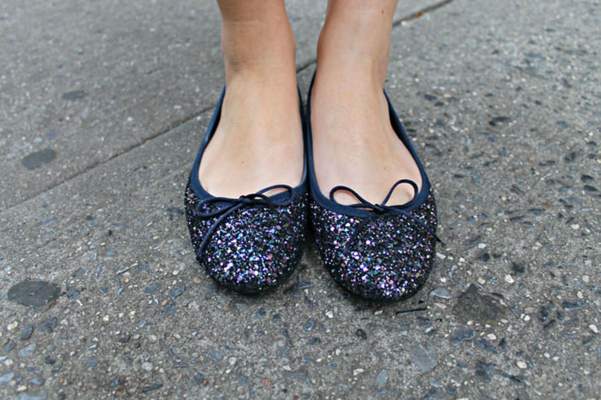 2015-09-navy-glitter-ballet-flats