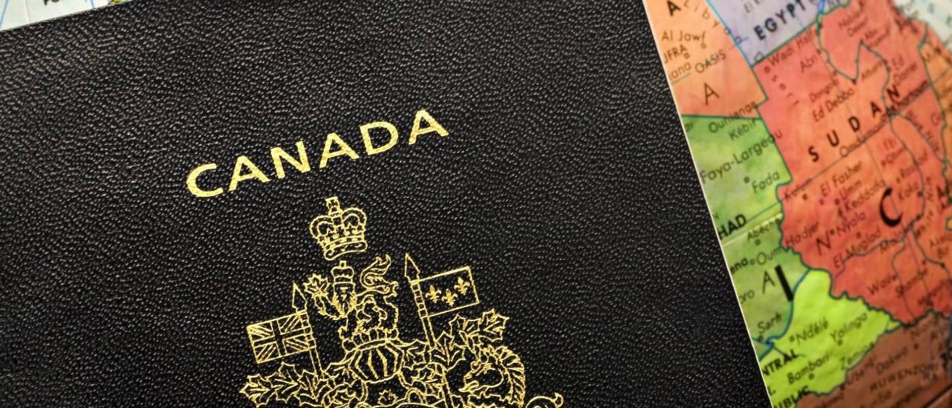 2015-09-o-canadian-passport-facebook