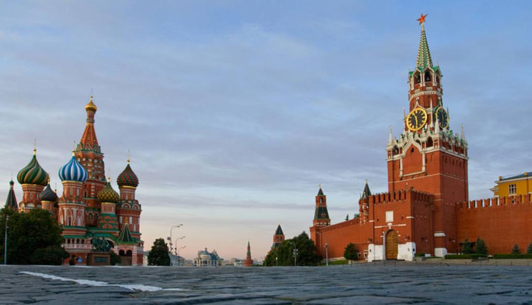 2015-09-red-square-moscow