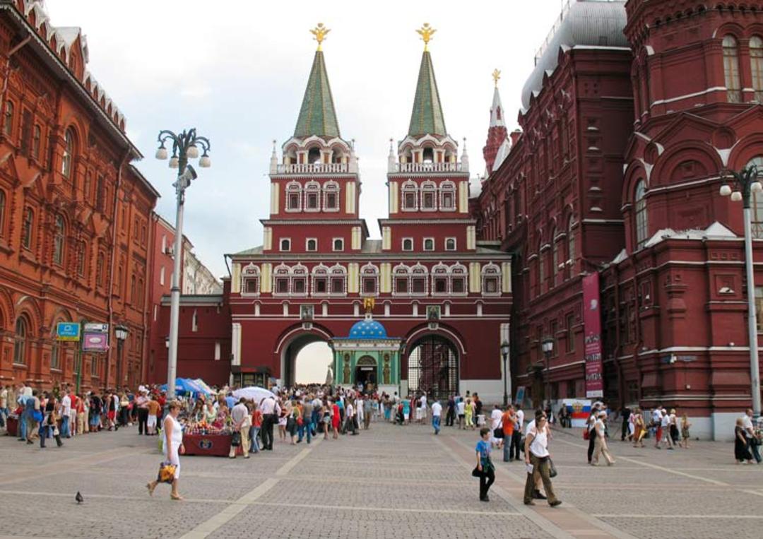 2015-09-red-square-moscow2