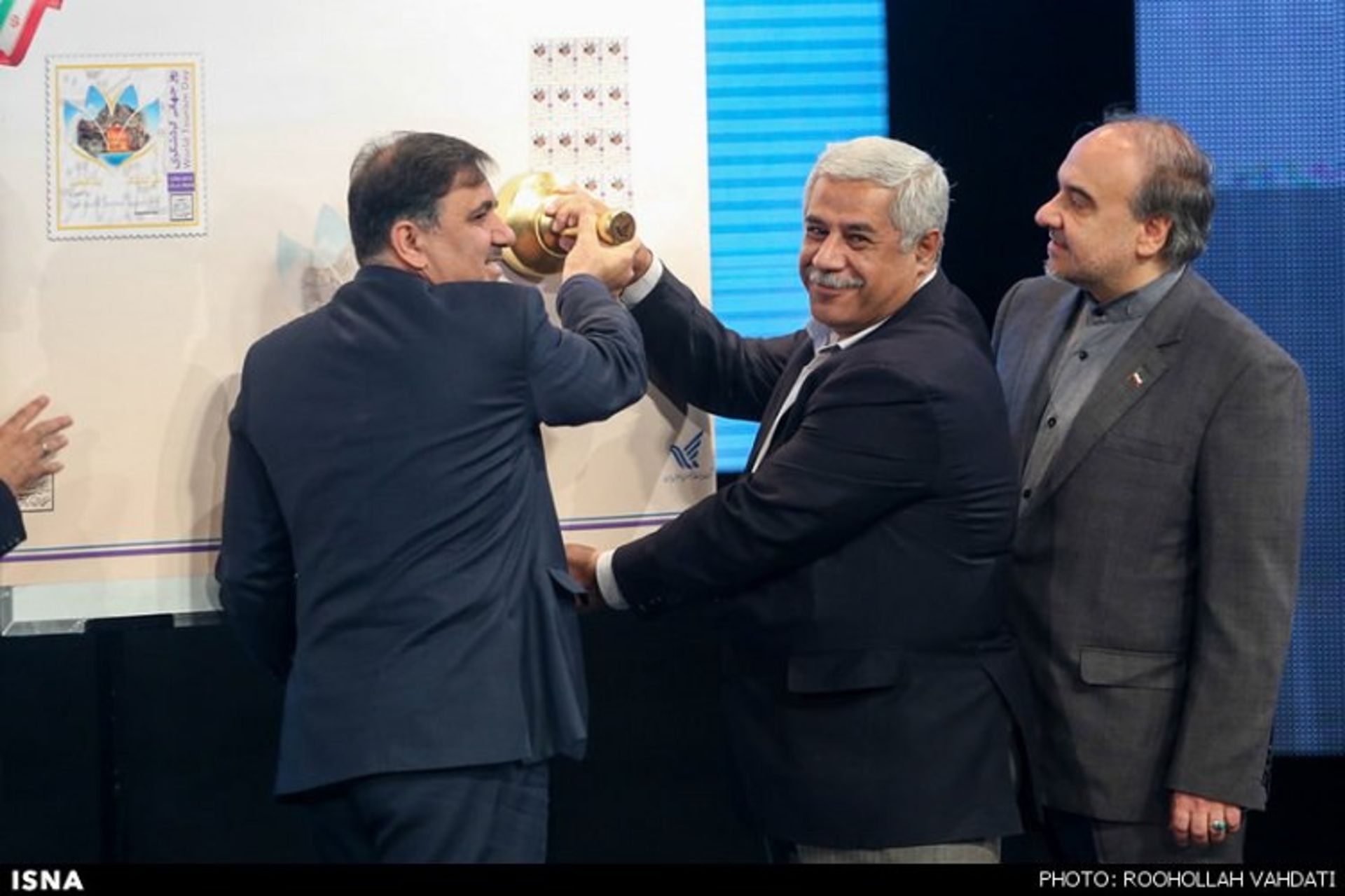 2015-09-rouhollah-vahdati-12