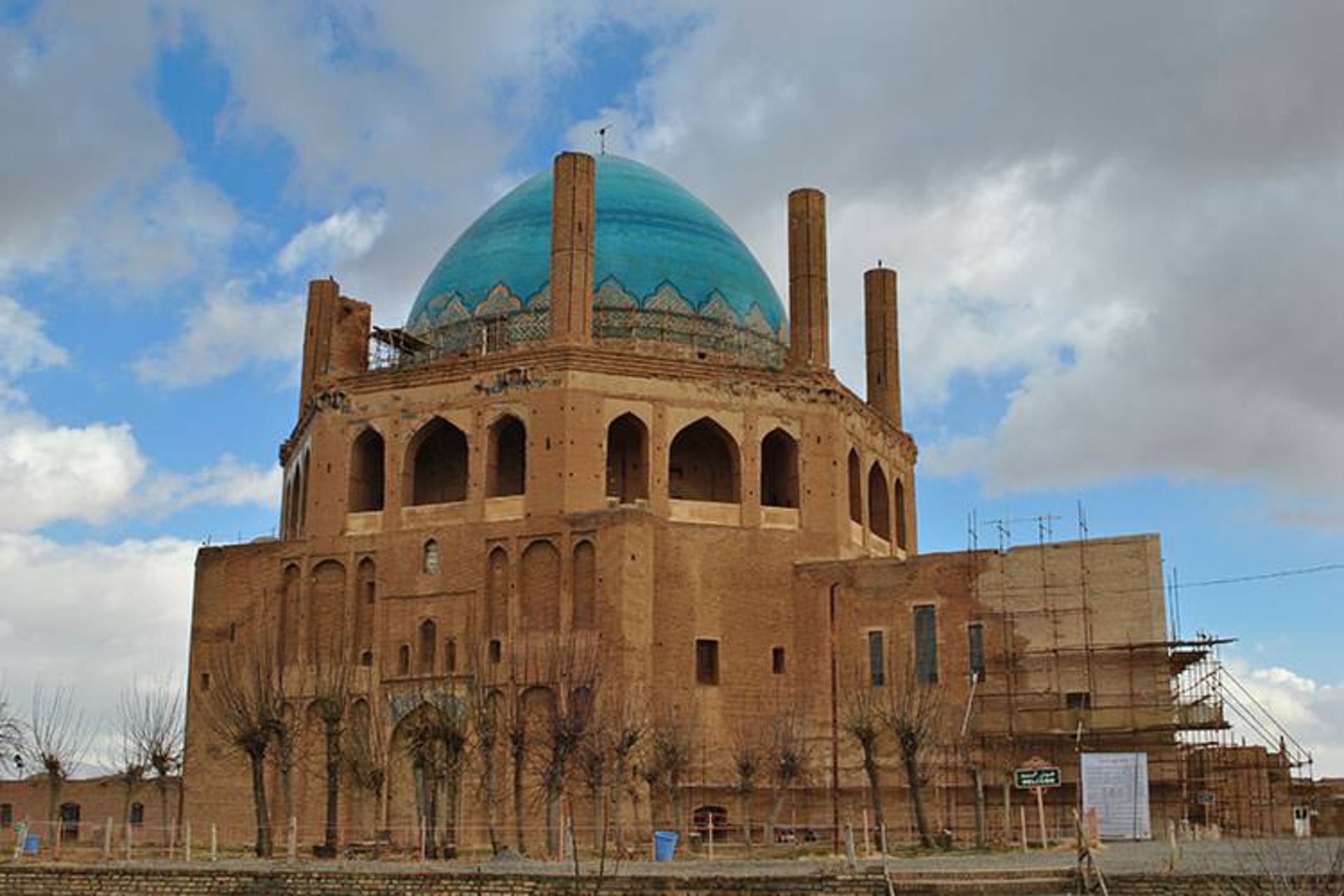 2015-09-soltanieh12