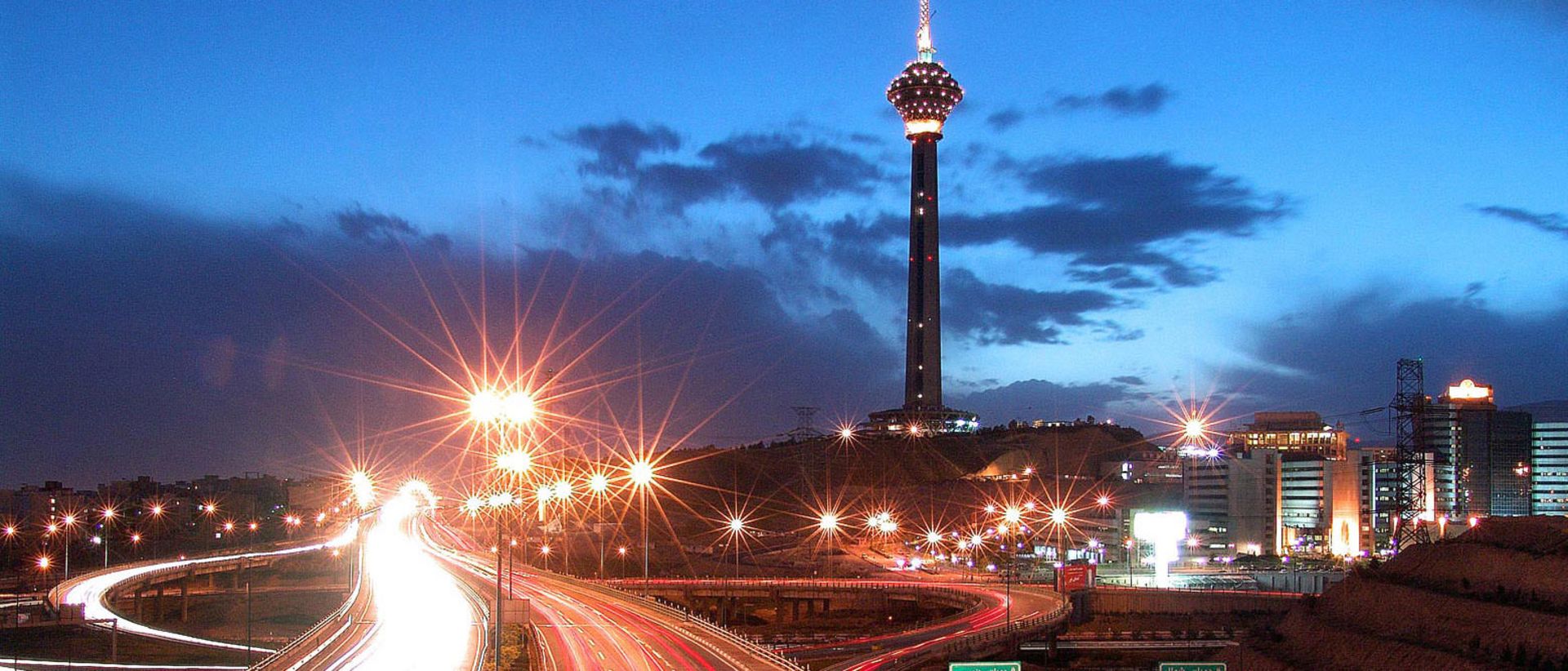 2015-09-tehran-hd-wallpaper