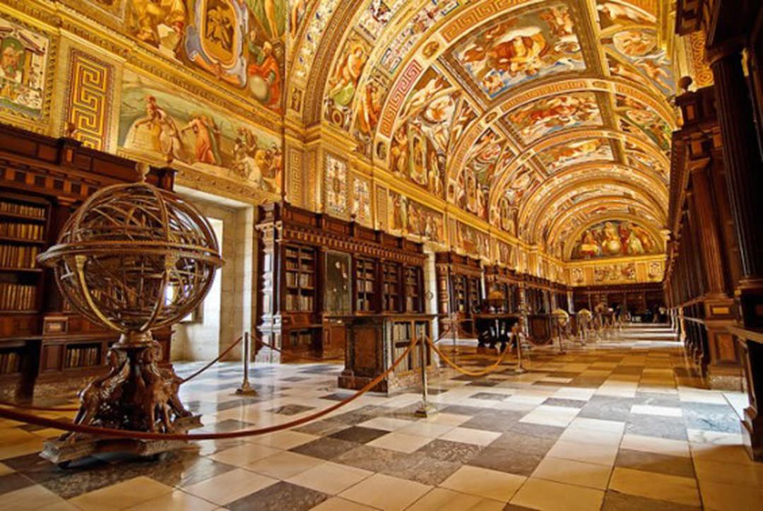 2015-09-the-library-of-el-escorial