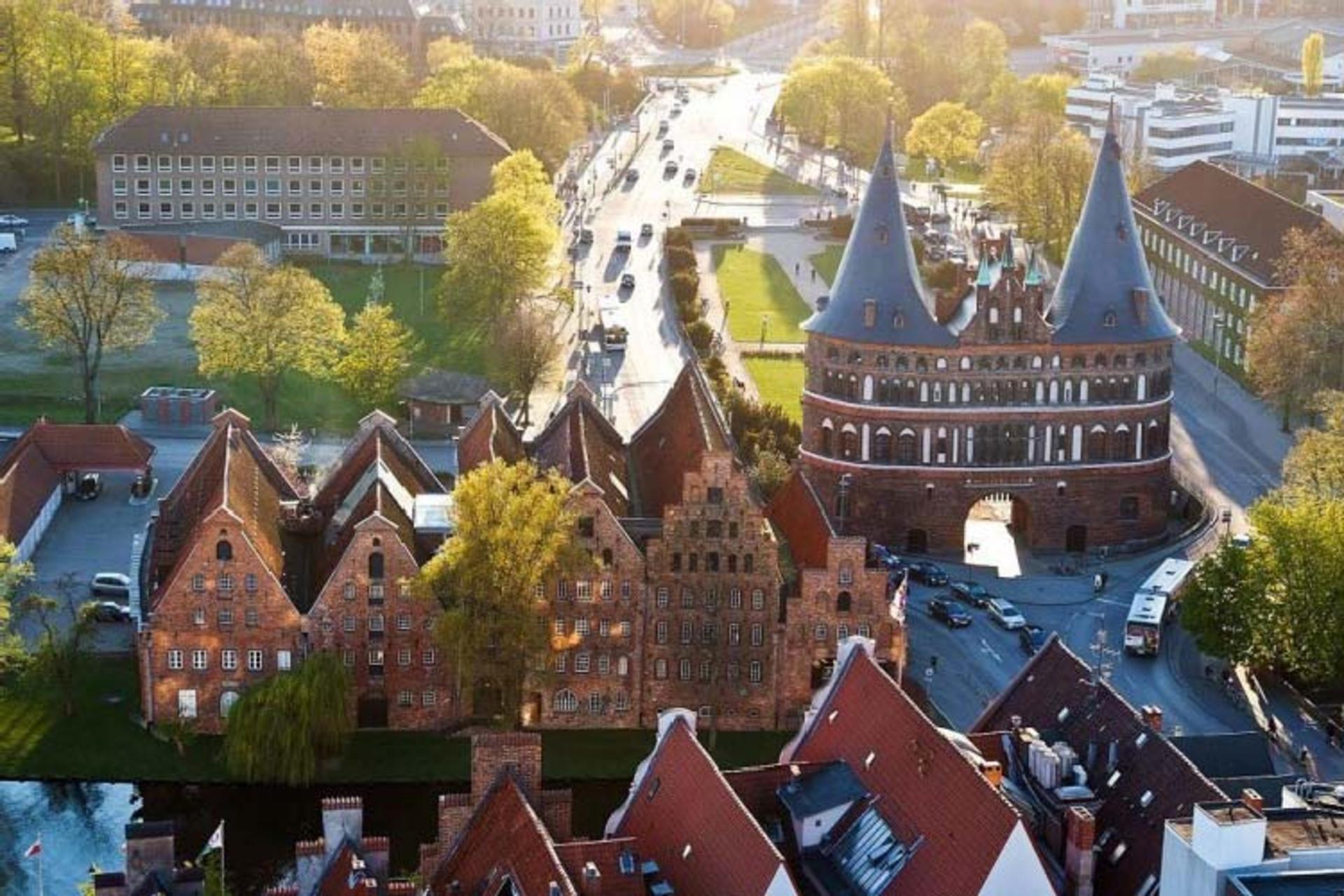 2015-09-top-german-villages-lubeck-photo-by-arne-list