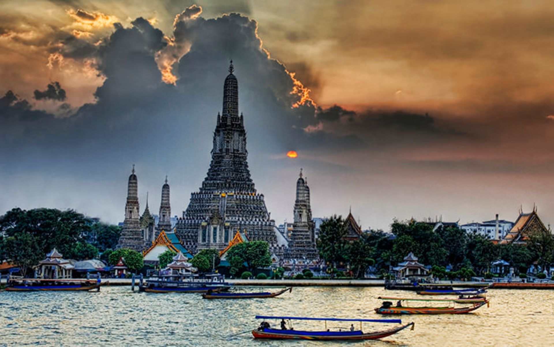 Wat-Arun