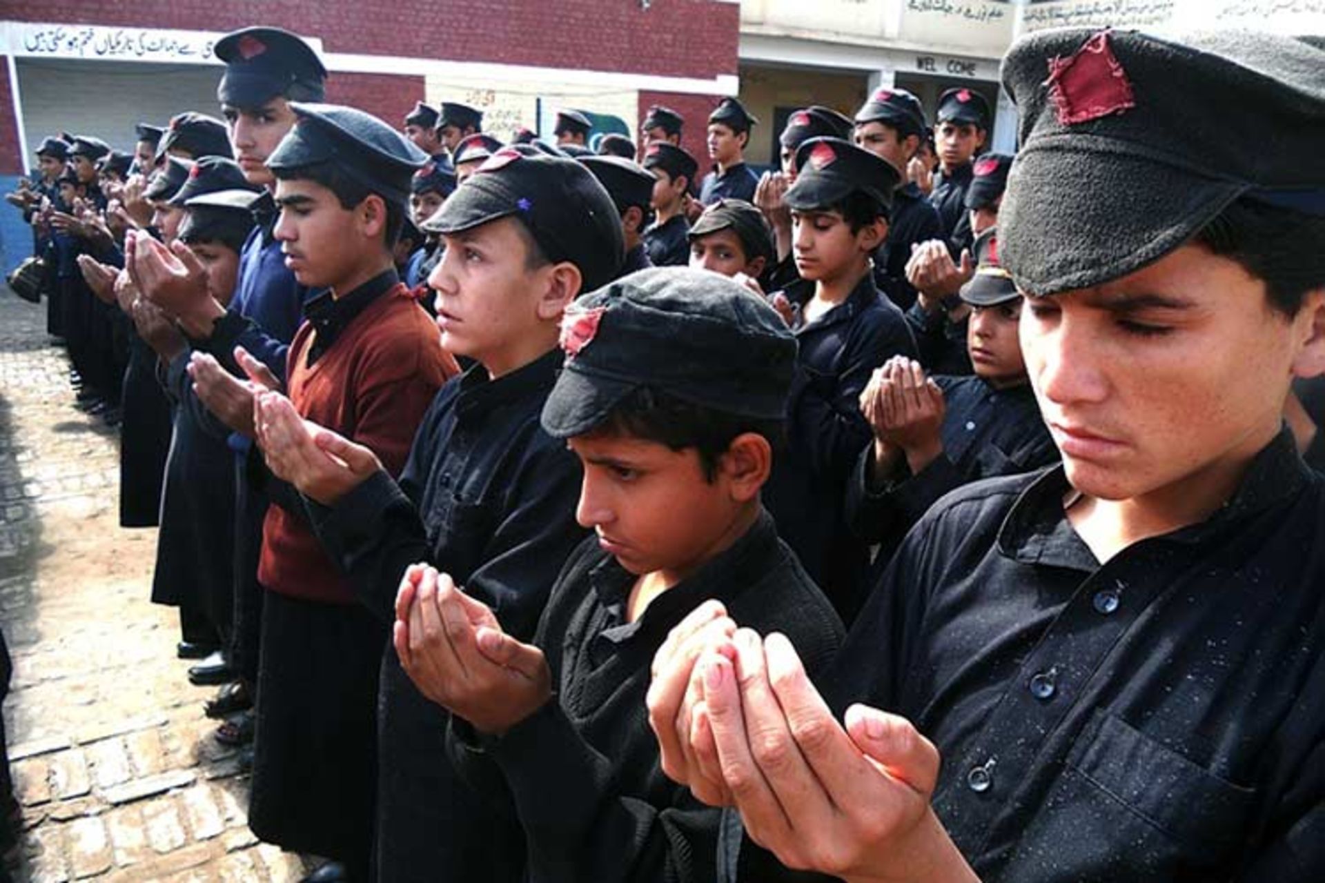 دانش آموزان پاکستانی