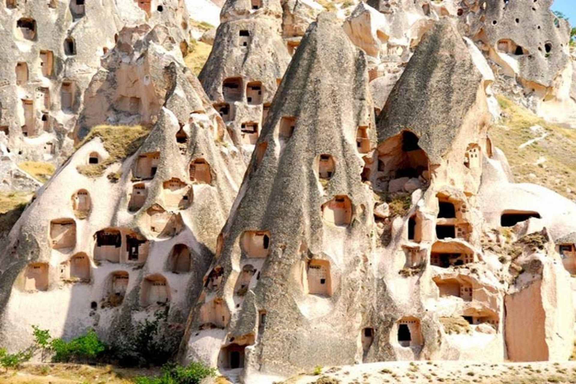2015-10-1330604013_cappadocia-turkey