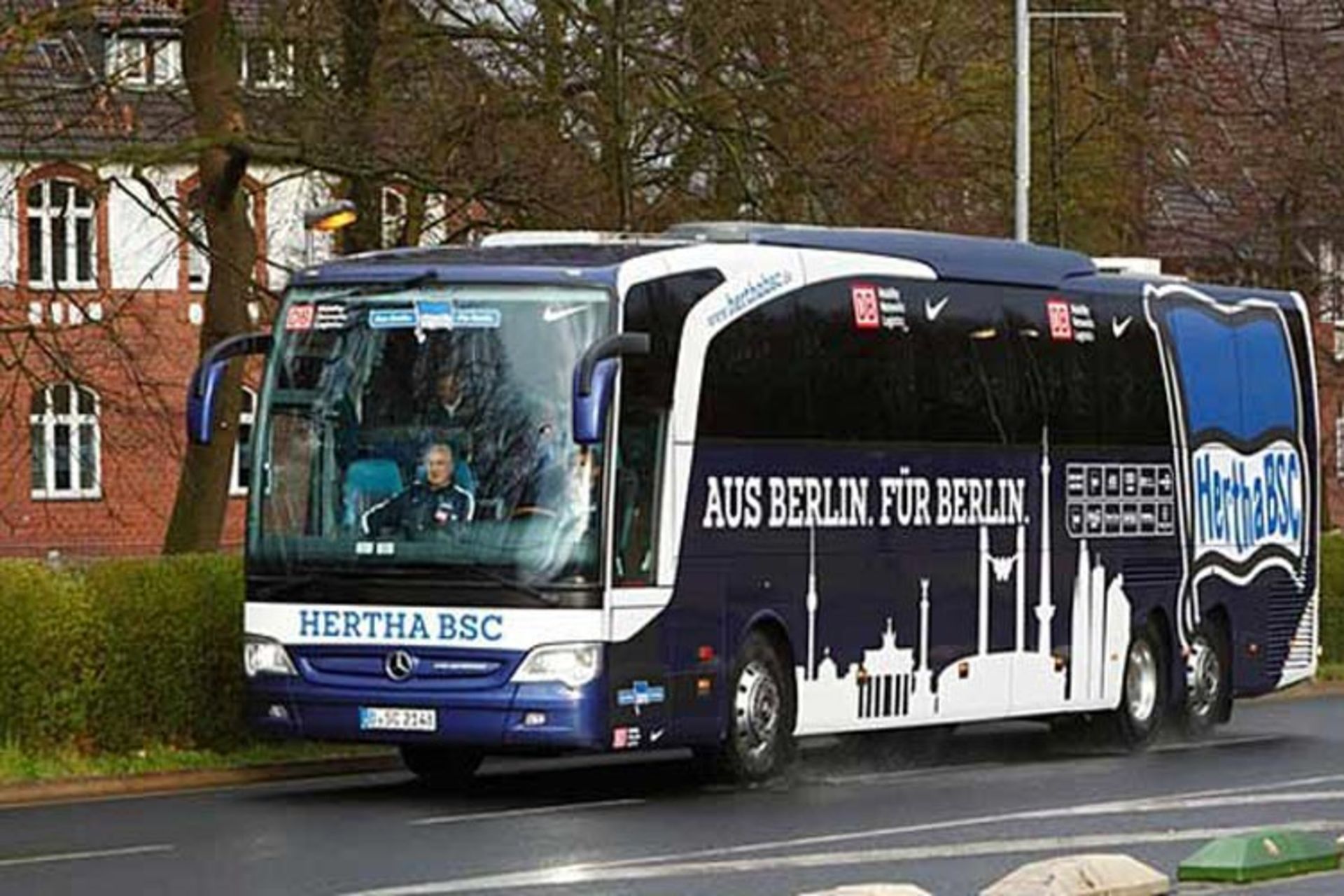 2015-10-bus12