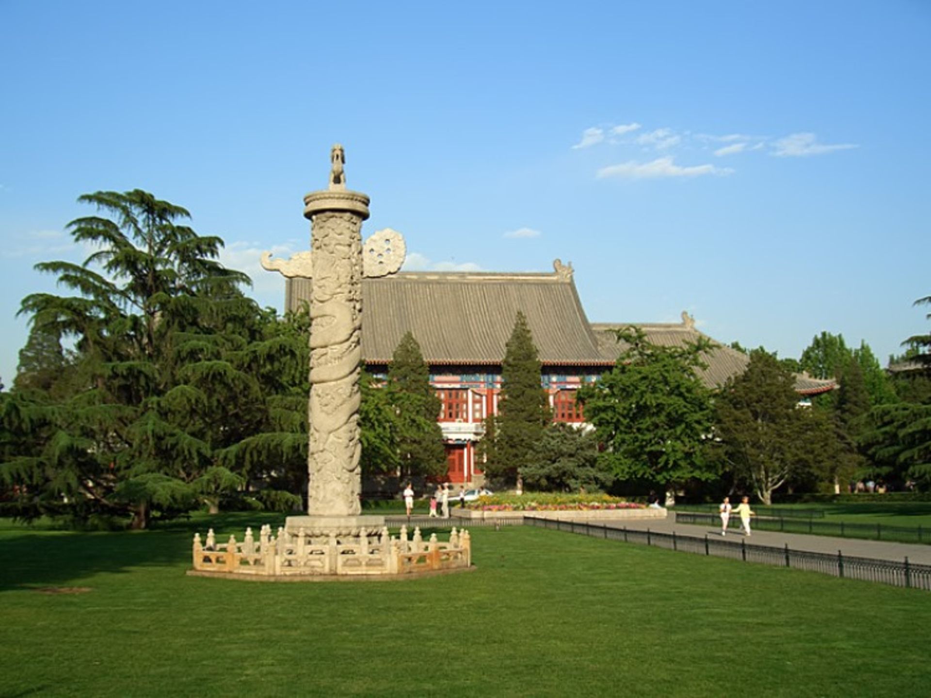 2015-10-campus_of_peking_university