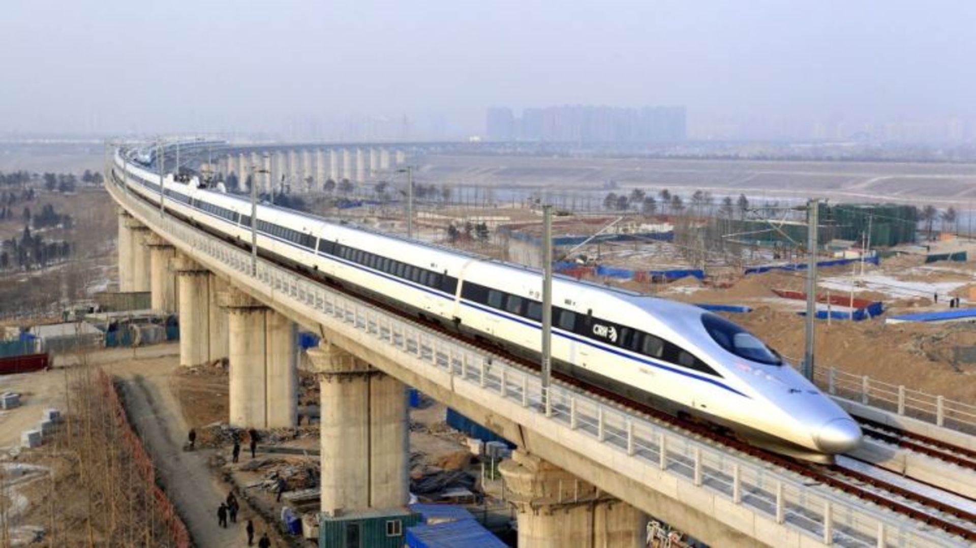 2015-10-china-bullet-train