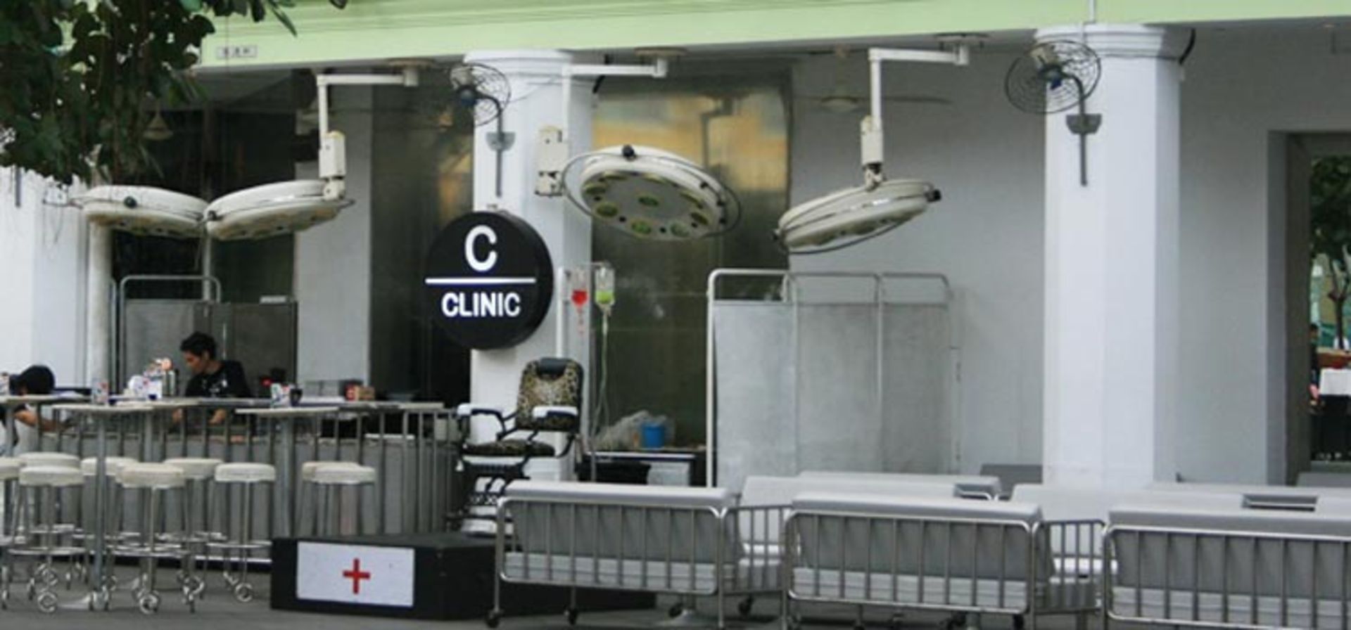 2015-10-clinic-restaurant-tama-leaver222222222