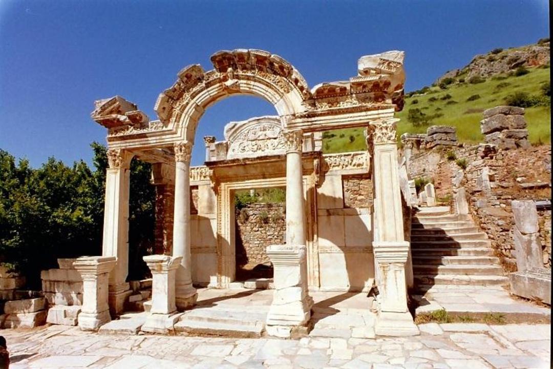 2015-10-ephesus-tour-4