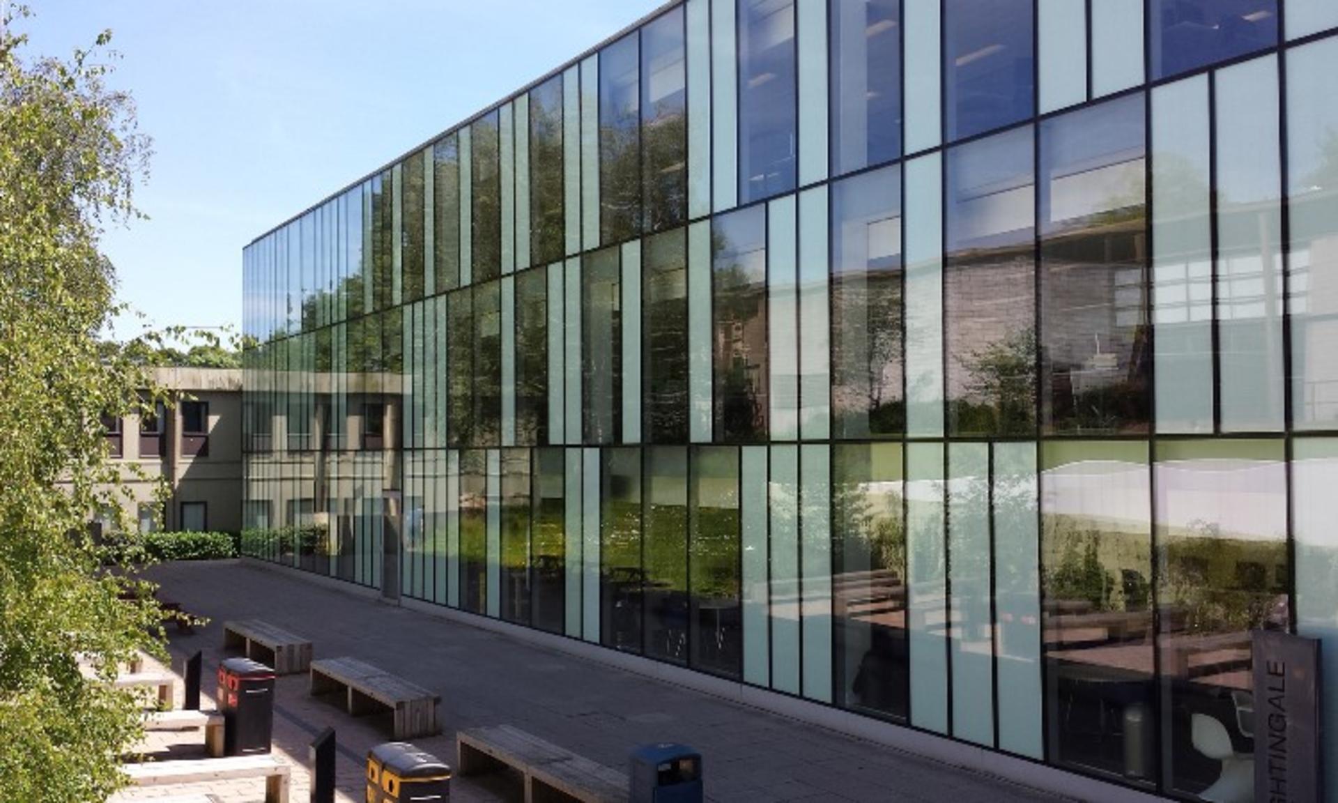 2015-10-kingston-university-90e89d4-5