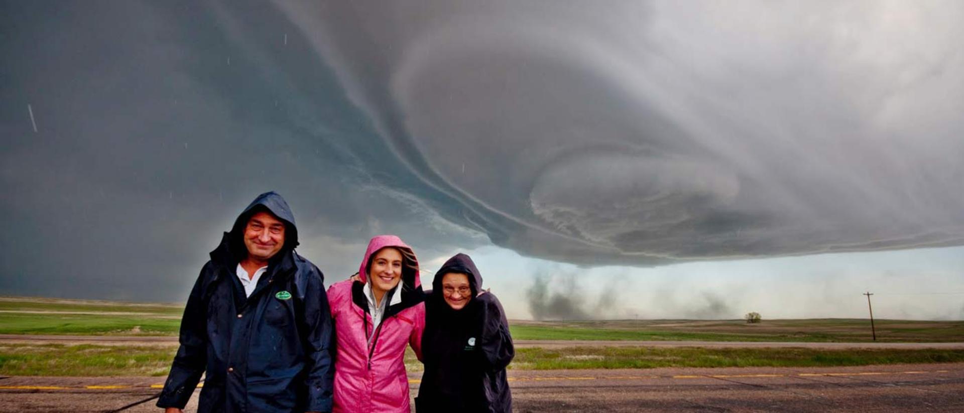2015-10-lanny-dean_happy-tours-supercell-lansout-tornado-pic-5102014