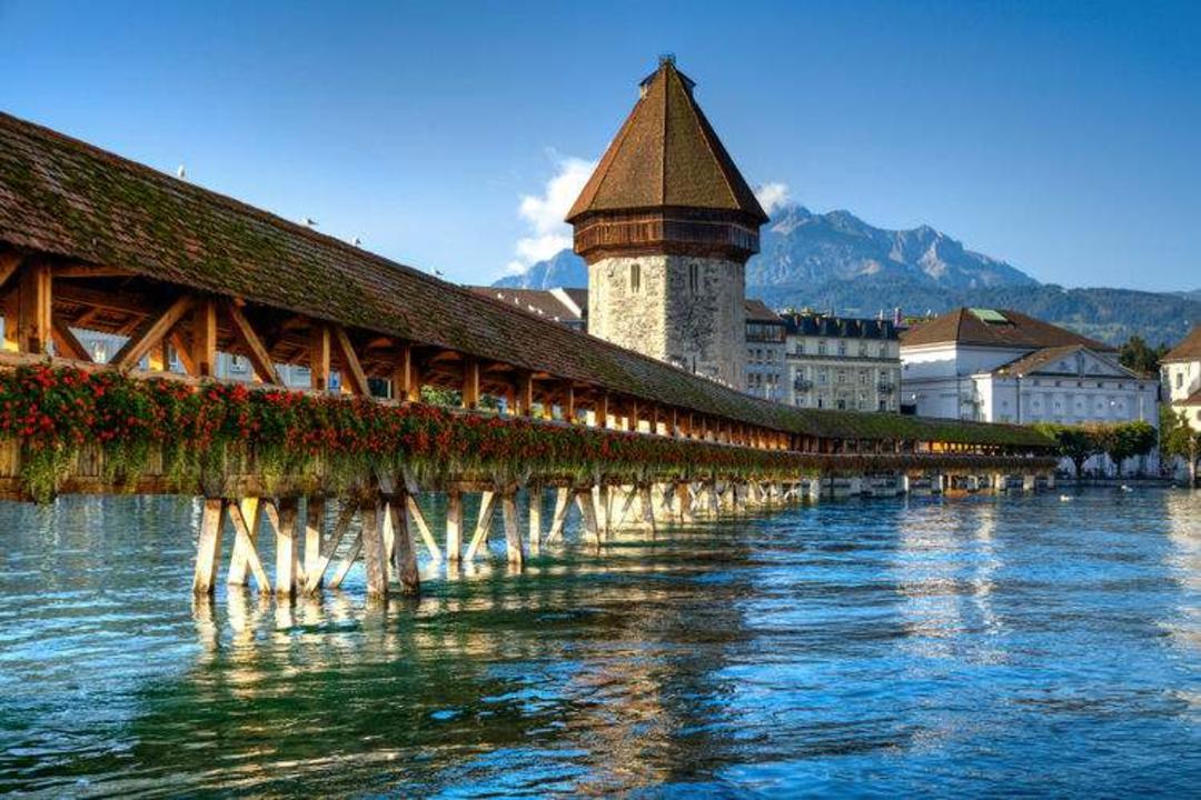 لوسرن (Lucerne)