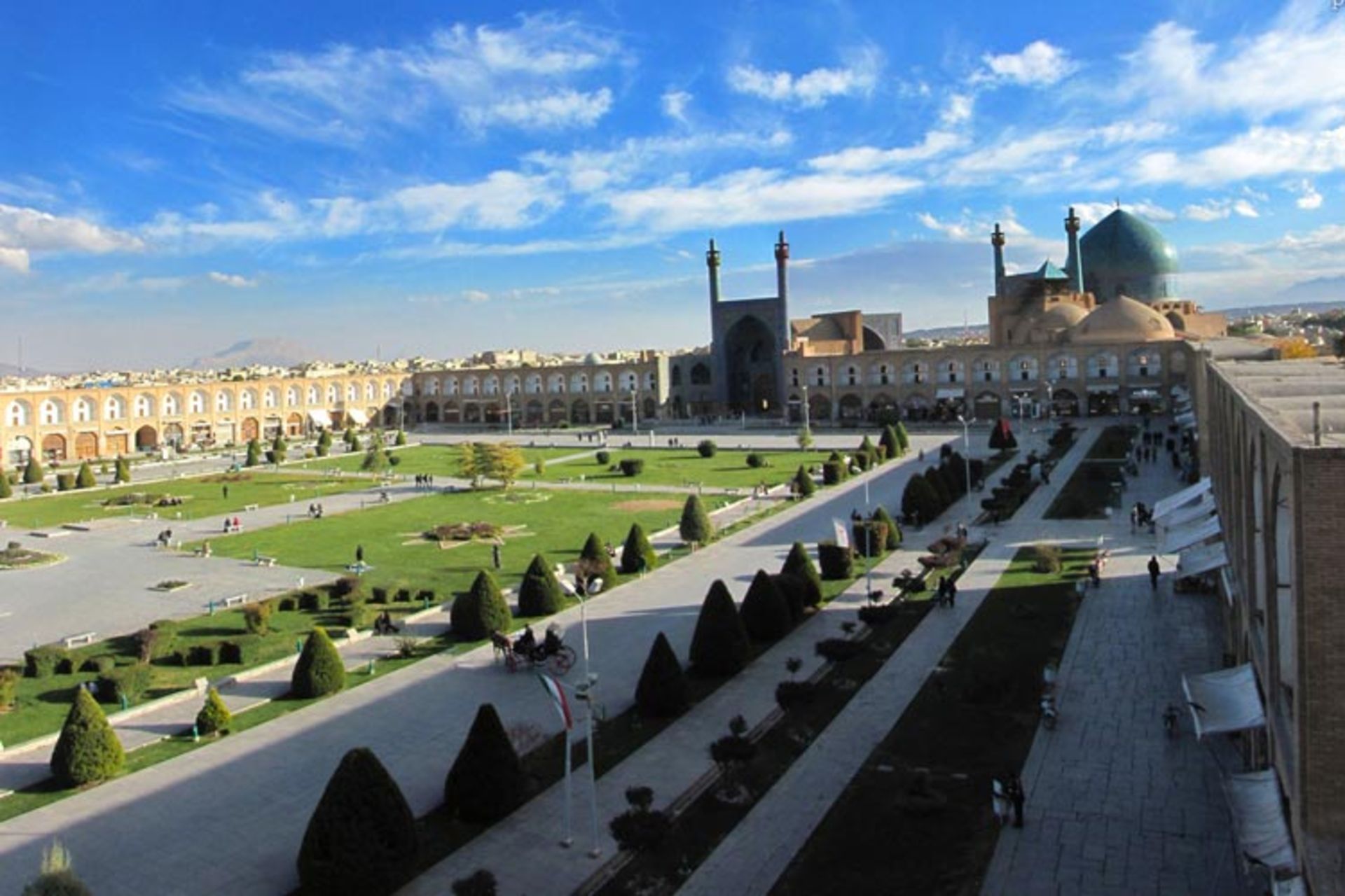 2015-10-meydan-nagsh-jahan-esfahan