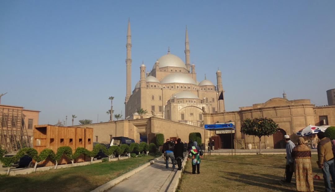 2015-10-muhammad-ali-mosque-3
