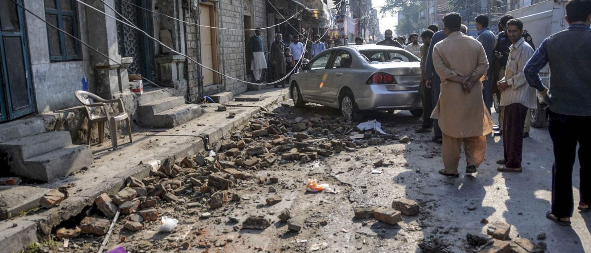 2015-10-pakistan-earthquake5