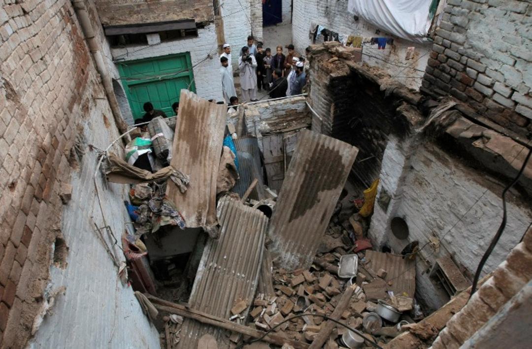 2015-10-pakistan-earthquake_gilm-2