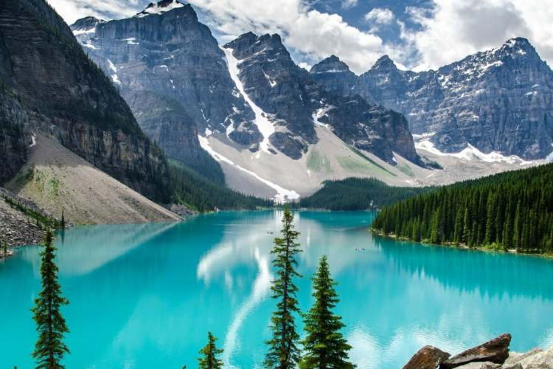 ۱. دریاچه‌ی پی‌تو (Peyto)، آلبرتا، کانادا