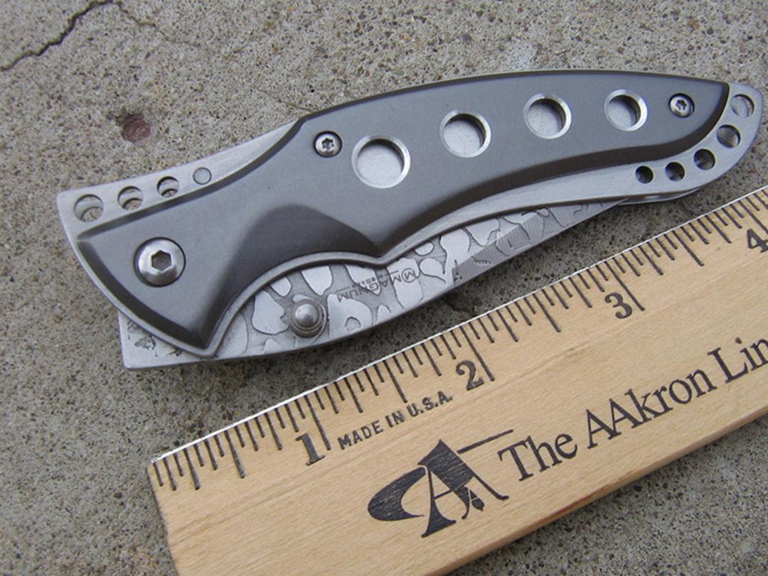 Pocket-Knives