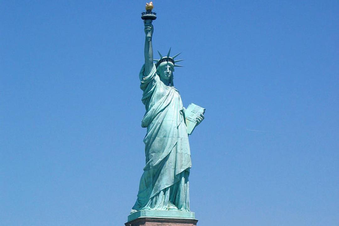 2015-10-statue-of-liberty-2