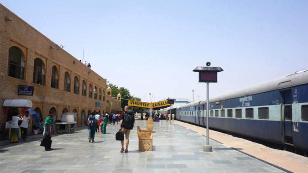 سفر با قطار