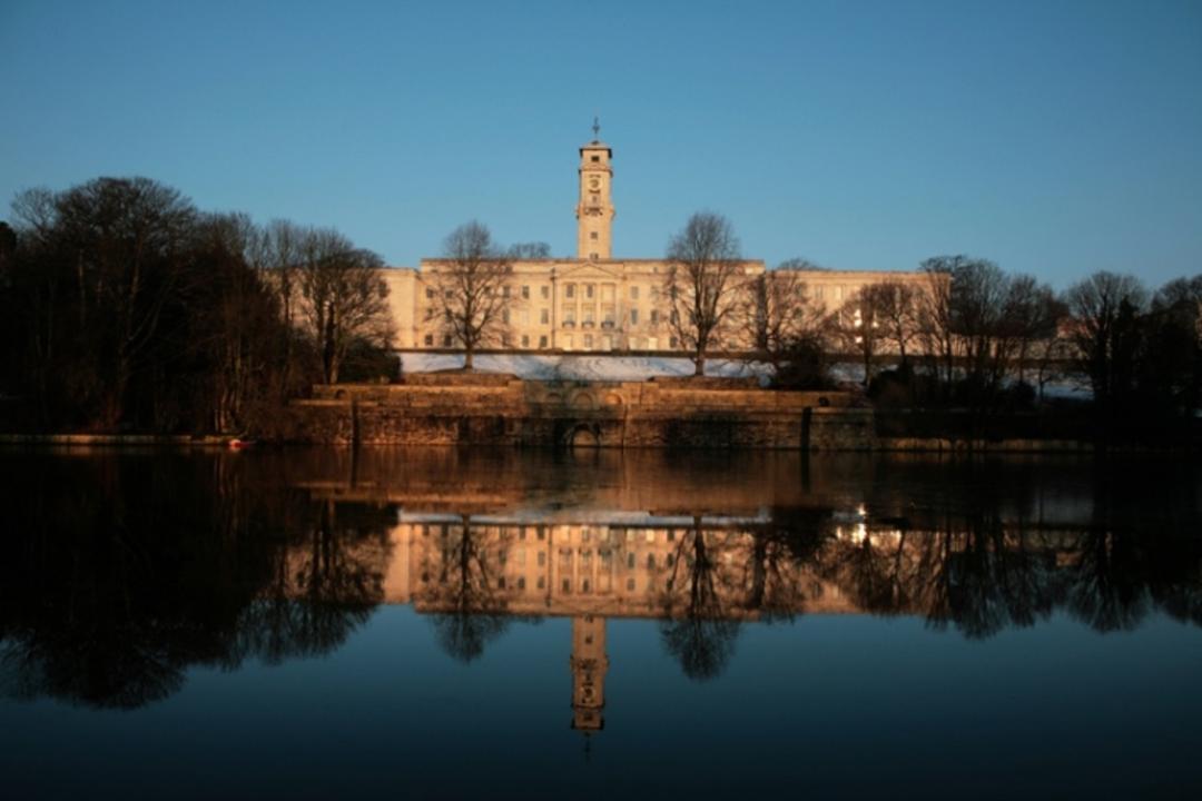 2015-10-trent-building-lake-u