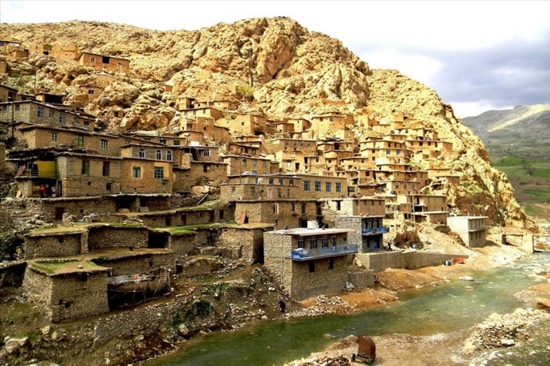 2015-10-روستای-پلنگان-کردستان12