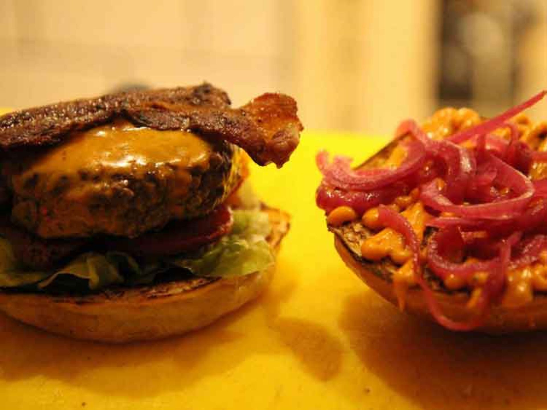 پتی و بان (Patty & Bun): چیزبرگر Ari Gold