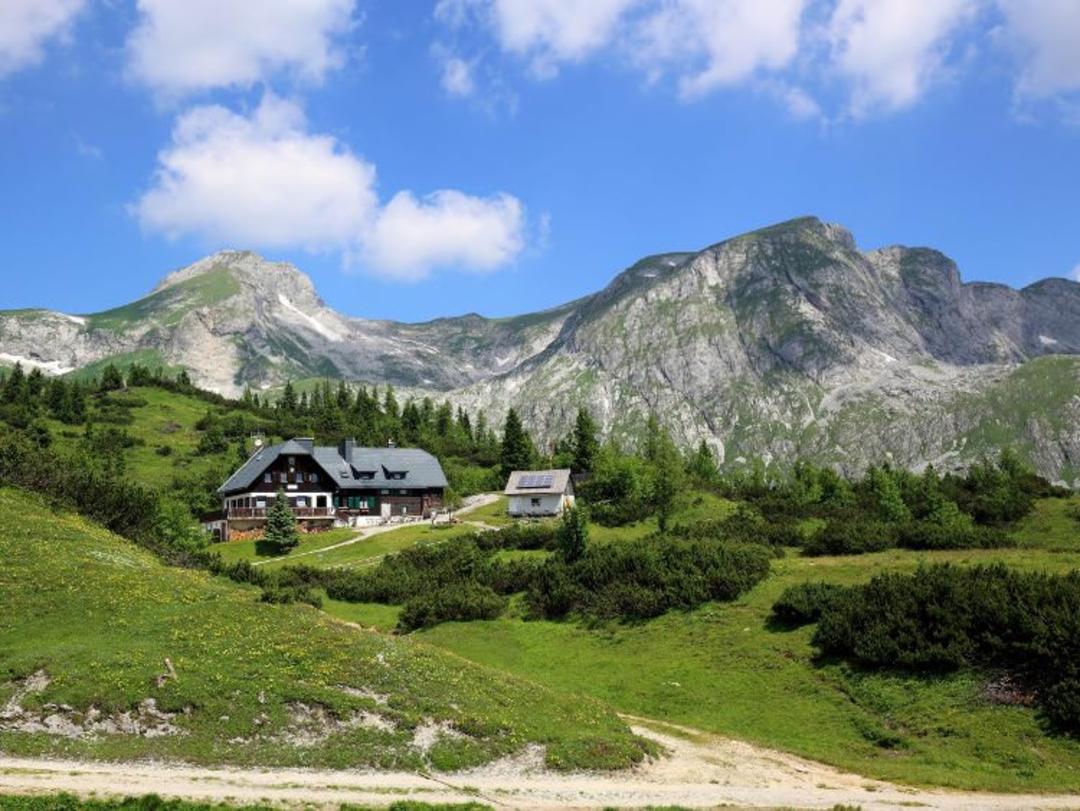 2015-11-16-austria-finishing-inside-the-top-ten-in-two-categories-health-and-entrepreneurship-and-opportunity-wasnt-enough-to-stop-austria-sliding-one-place-from-15th