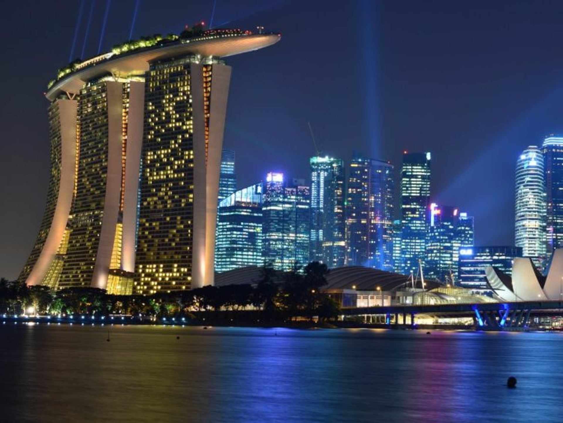 2015-11-17-singapore-singapore-swapped-places-with-belgium-in-this-years-index-and-was-helped-by-finishing-first-in-the-economy-sub-index