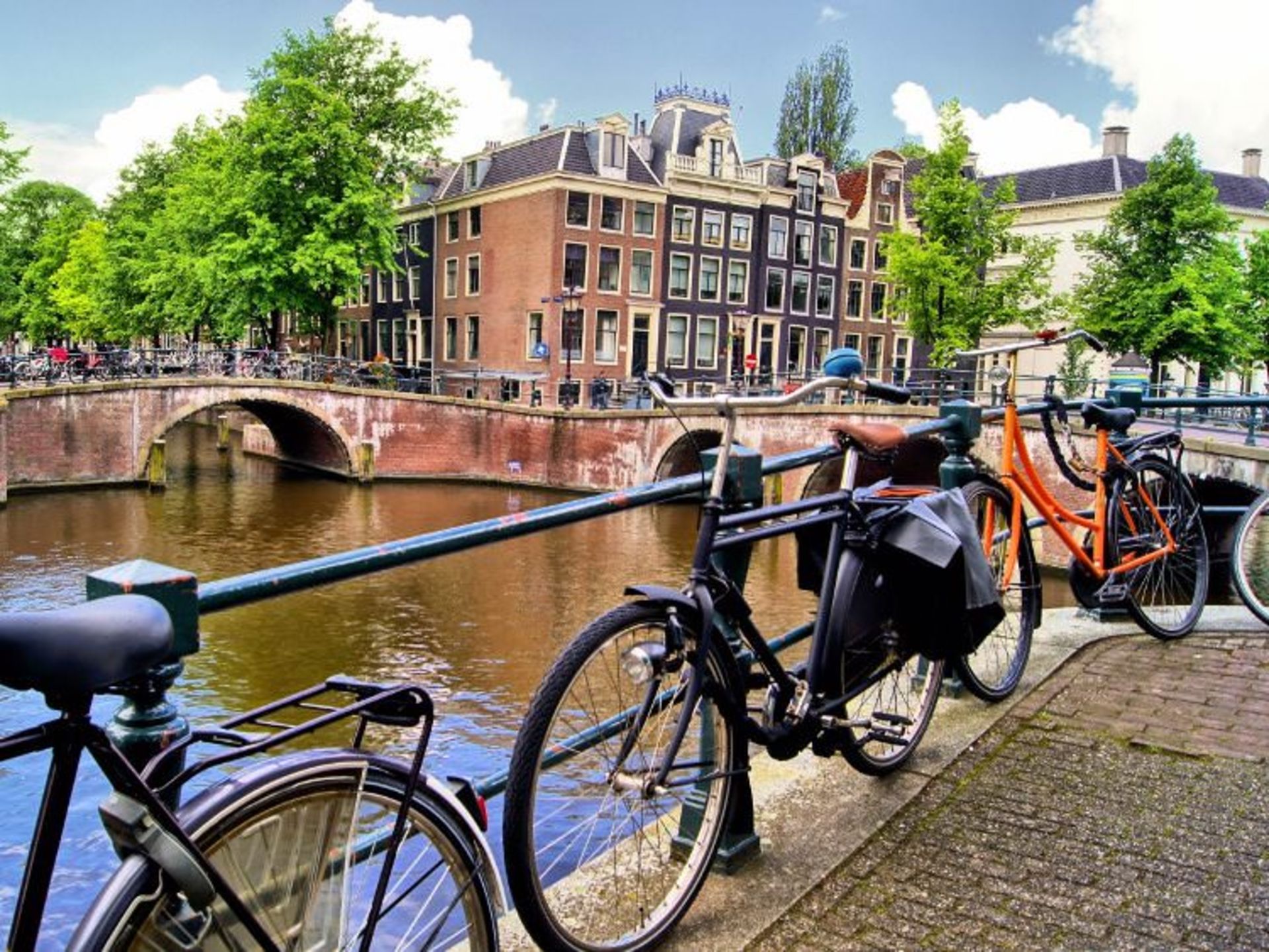 2015-11-8-netherlands-gaining-one-place-in-this-years-index-the-netherlands-is-ranked-highly-in-the-education-health-and-personal-freedom-sub-indices