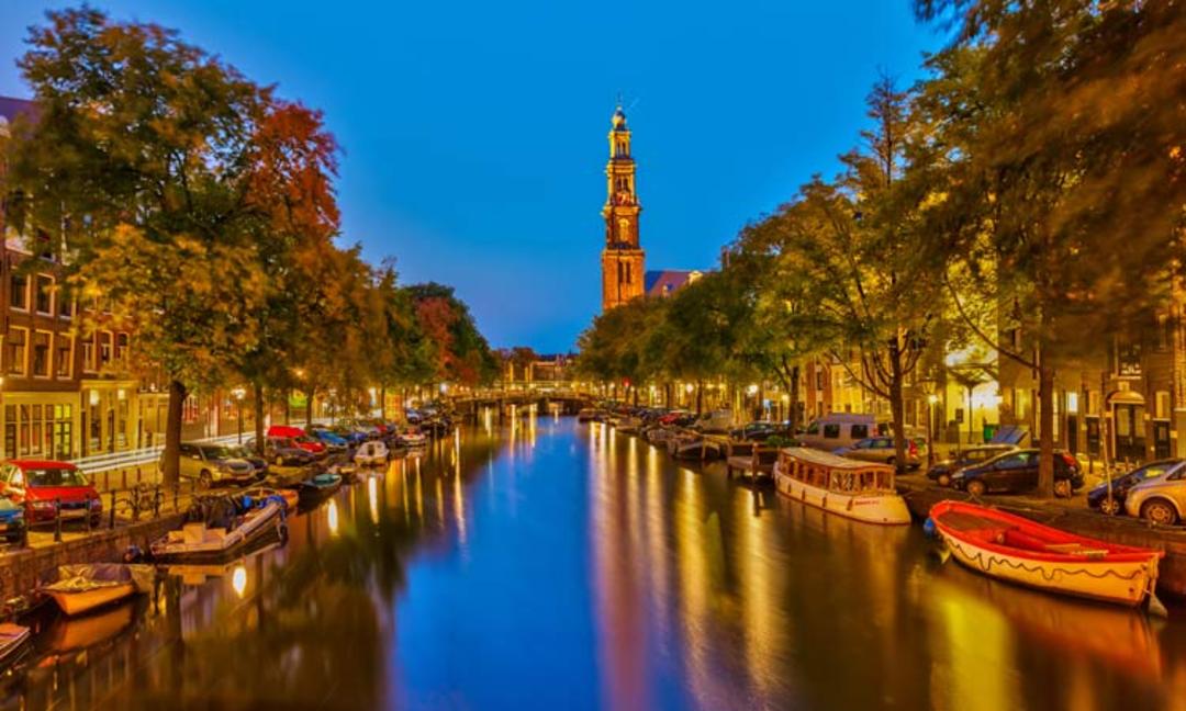 2015-11-amsterdam-the-netherlands-3
