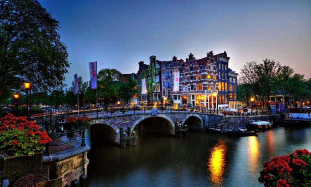 2015-11-amsterdam-the-netherlands-51